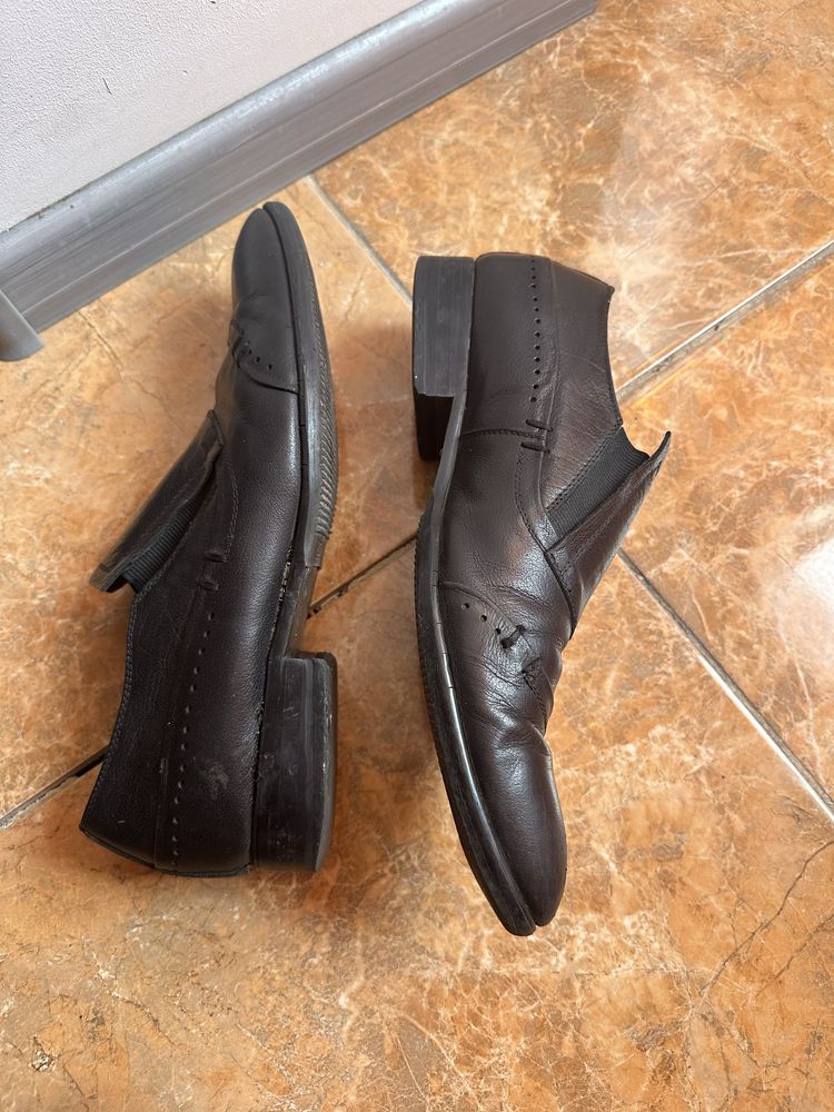 Кожаные мужские классические туфли