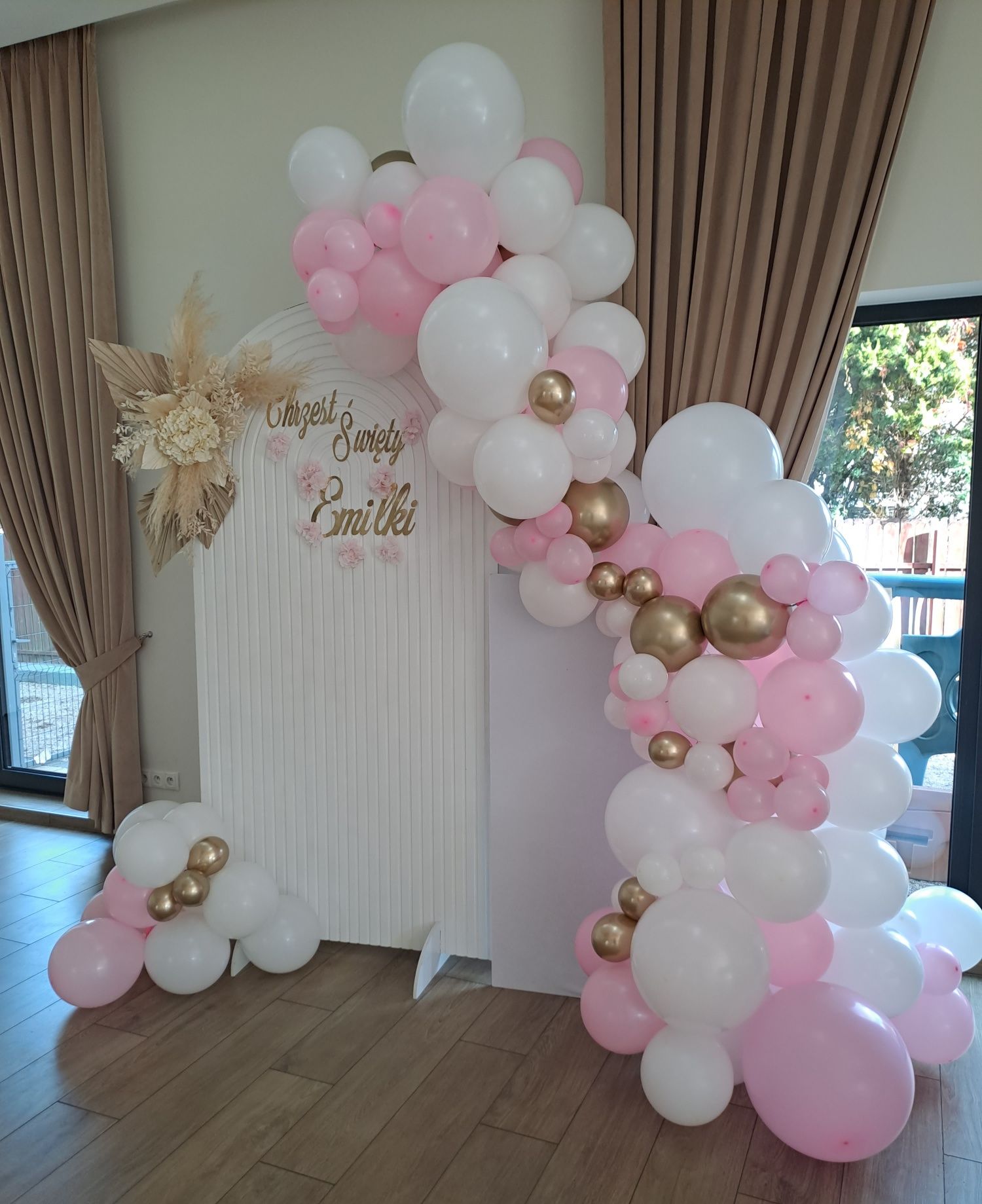 Balony z helem ścianki na imprezy wesele komunie chrzest dekoracje sal