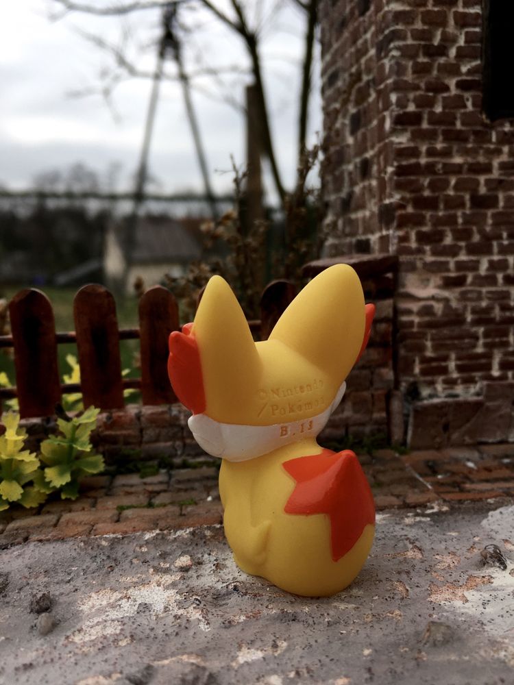 Kolekcjonerska figurka/figurki POKEMON-„FENNEKIN” BANDAI