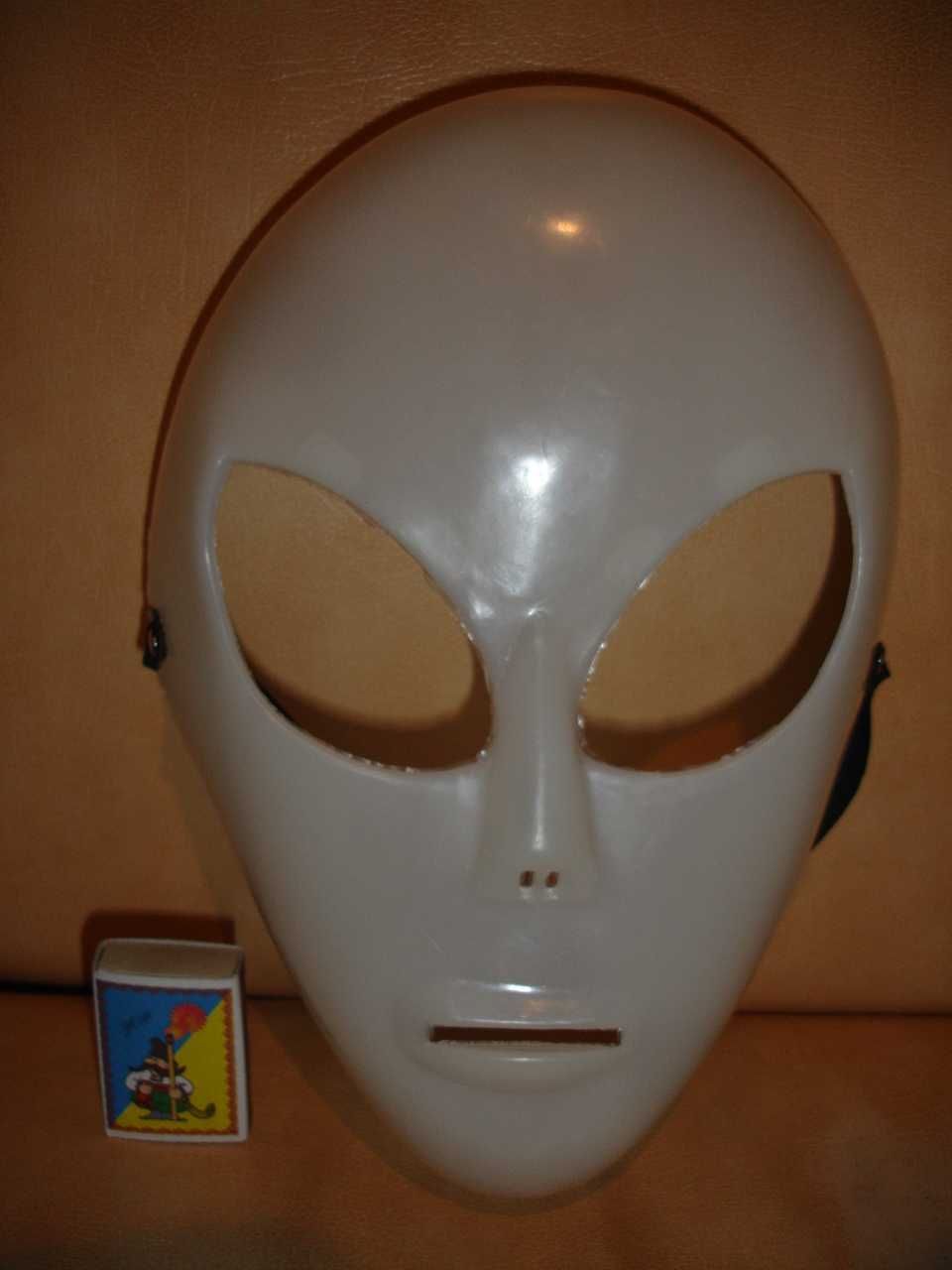 МАСКА/основа БІЛА для маски карнавальної, для вечірок. На гумці.