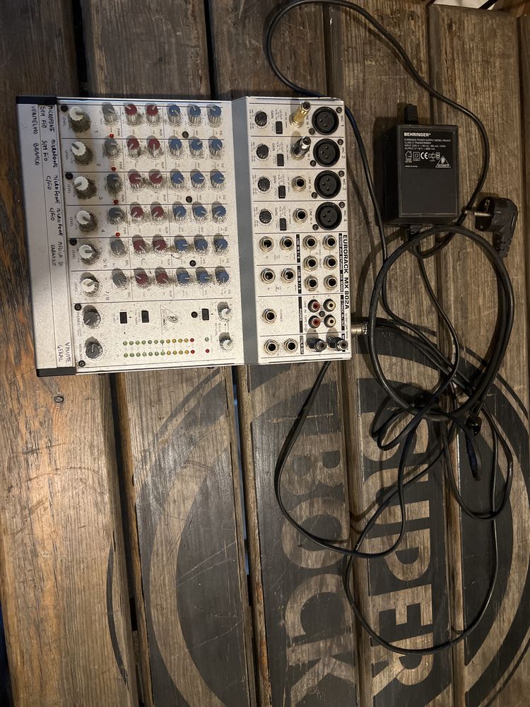 Behringer Eurorack mx 802A