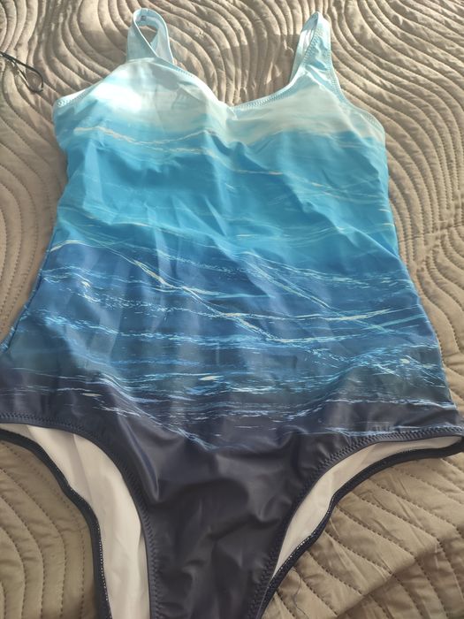 Likwidacja asortymentu Stroj kąpielowy XXL