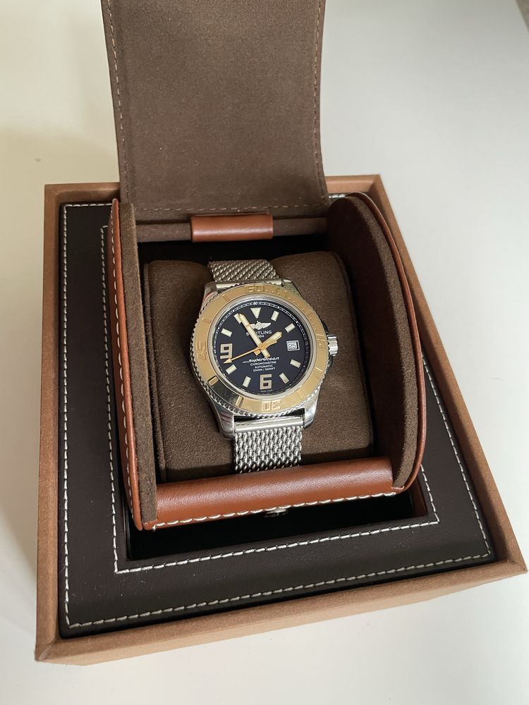 Breitling SuperOcean 44 złoty bezel zegarek