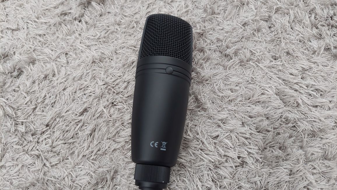 Microfone condensador Presonus M7 + suporte articulado