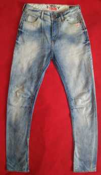 Vingino Брендовые стильные джинсы с потертостями на мальчика