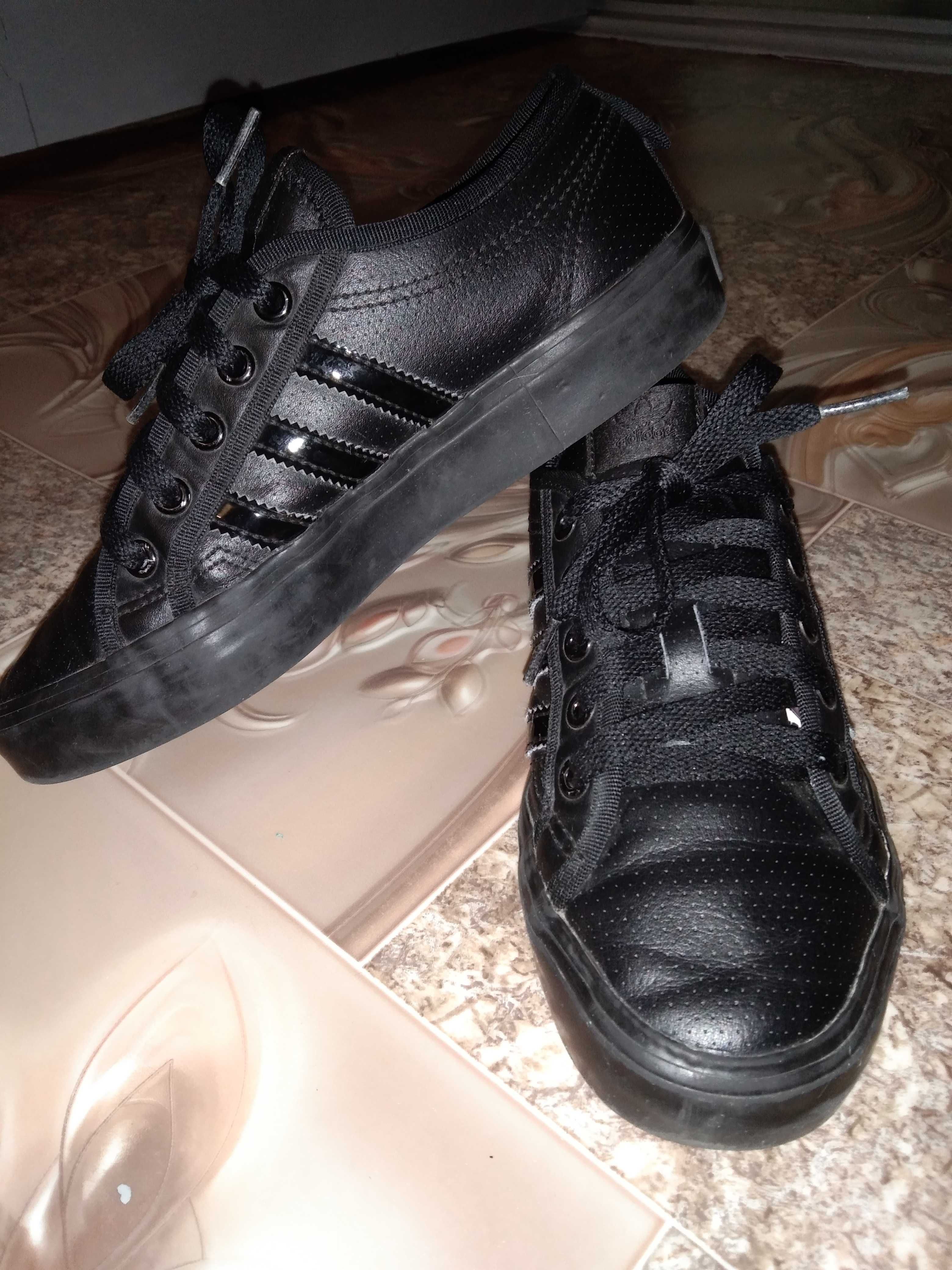Кожаные кроссовки(туфли кеды) Adidas Адидас, р.36 стелька 23см
