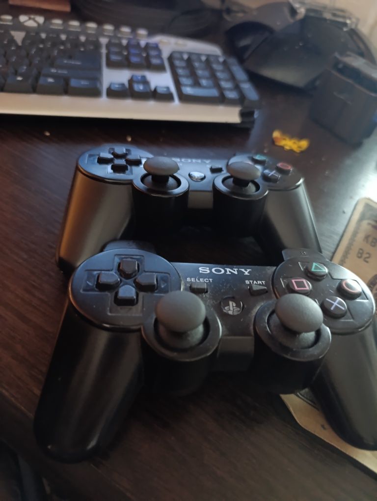 Обміняю пс3 з останньою прошивкою і xbox 360 на пс4 з іграми ОПИС!!!
