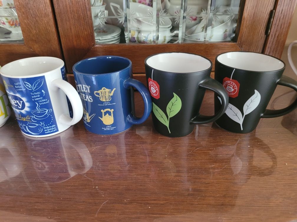 Kubki, filiżanki wyprzedaż kolekcji