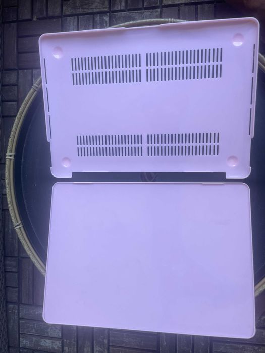 CAPA RÍGIDA (HARDSHELL) DE COMPUTADOR PORTÁTIL MACBOOK PRO 13 - THULE