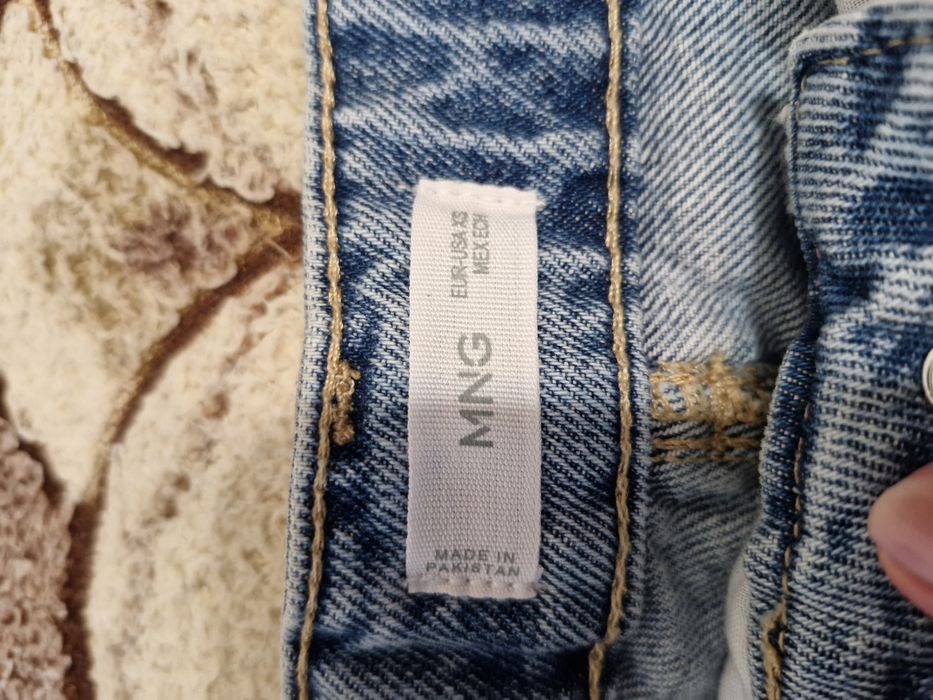 Джинсові шортики Mango  xs