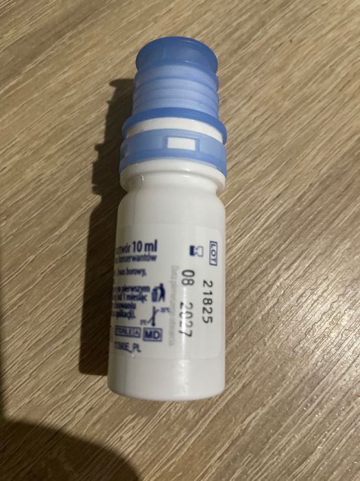 krople nawilżające