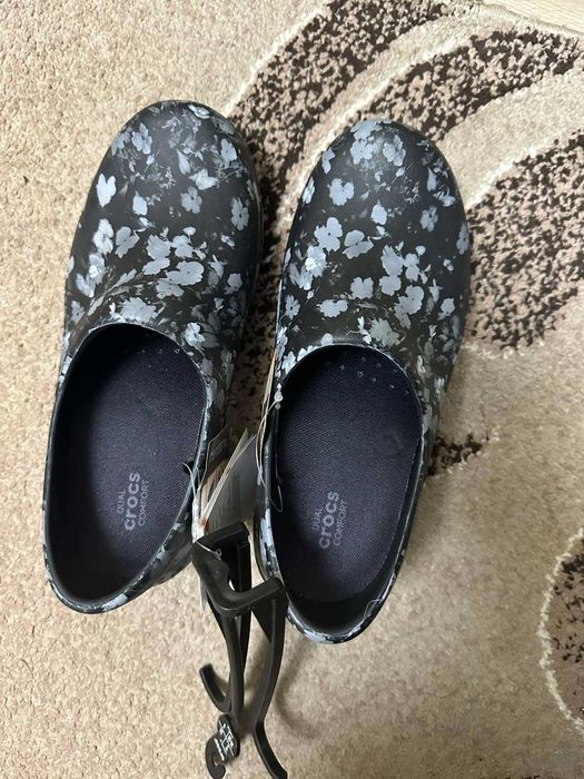 Жіночі Crocs нові