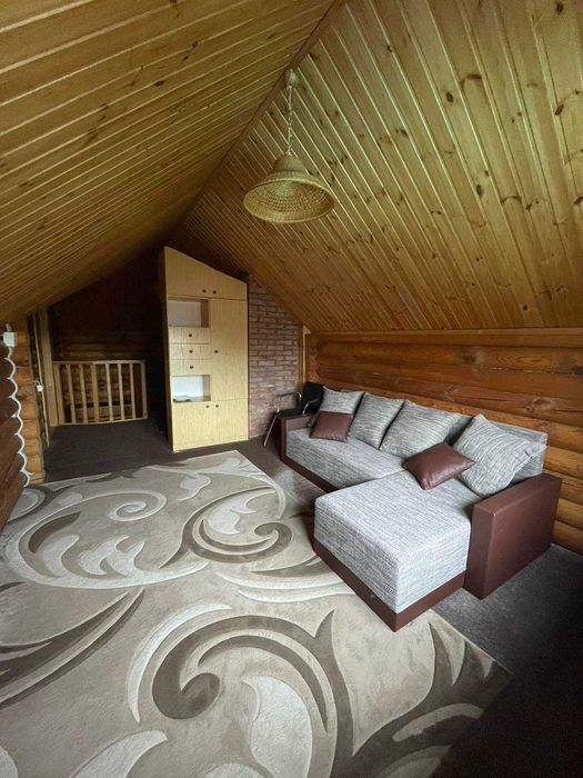 Пропозиція оренда будинку з власним подвір'ям, Брюховичі