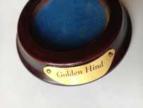 Подставка из красного дерева "Золотая лань". Golden Hind.