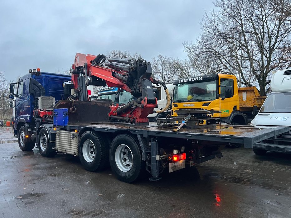 Volvo FH460 8x4 Grua PM85 Ton