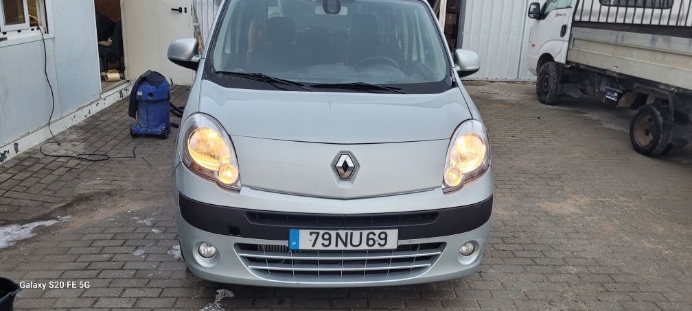 Renaul kangoo 5 lugares