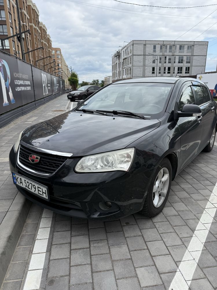 Geely Emgrand 2013