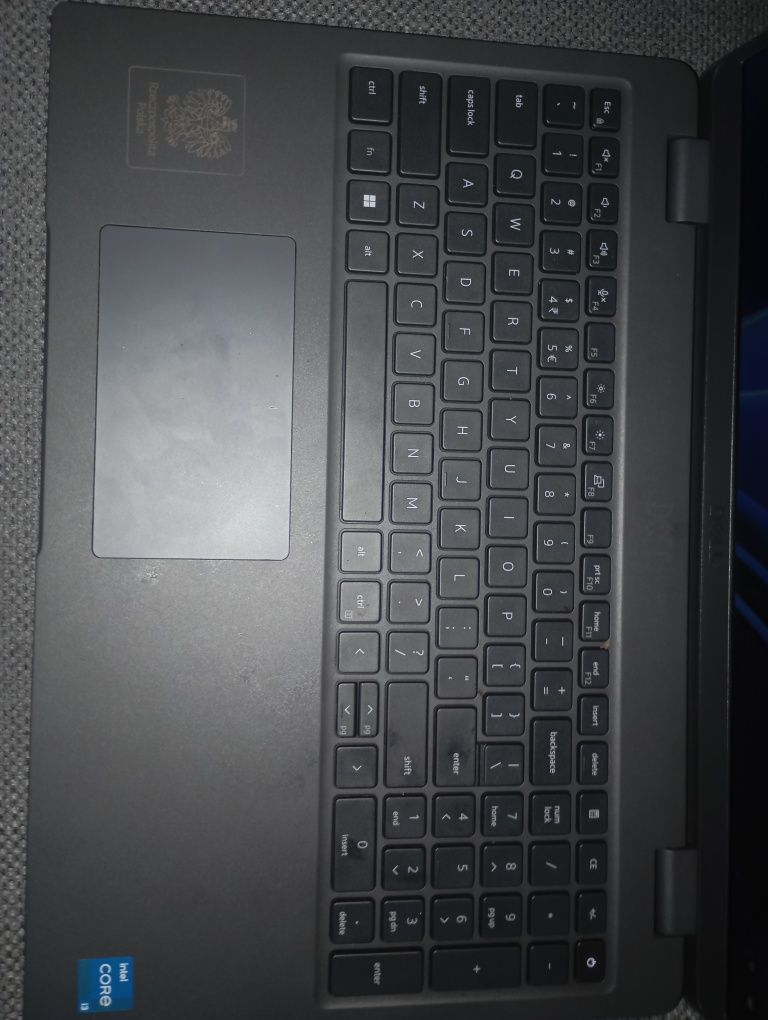 Laptop 8 ram       .
