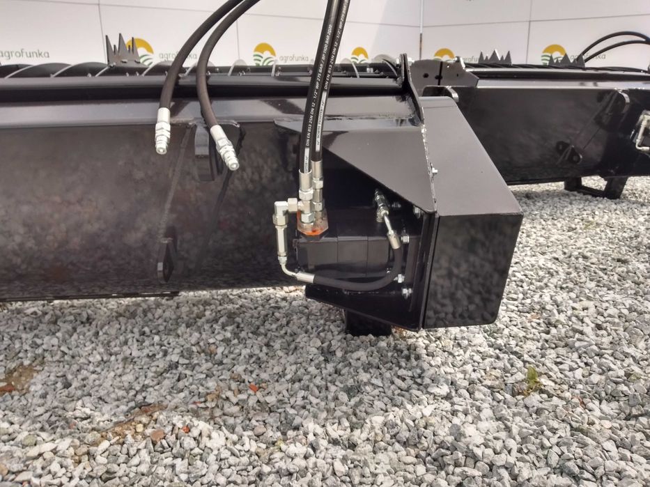 Betoniarka Łyżkowy koparka Mieszalnik Do Betonu 600L mini-kopark