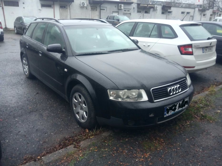 Audi A4 B6 2.0 B 20v Avant Kombi Czarna