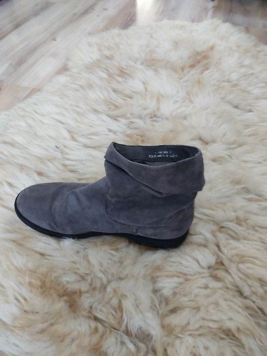 Grafitowe botki rozm 38