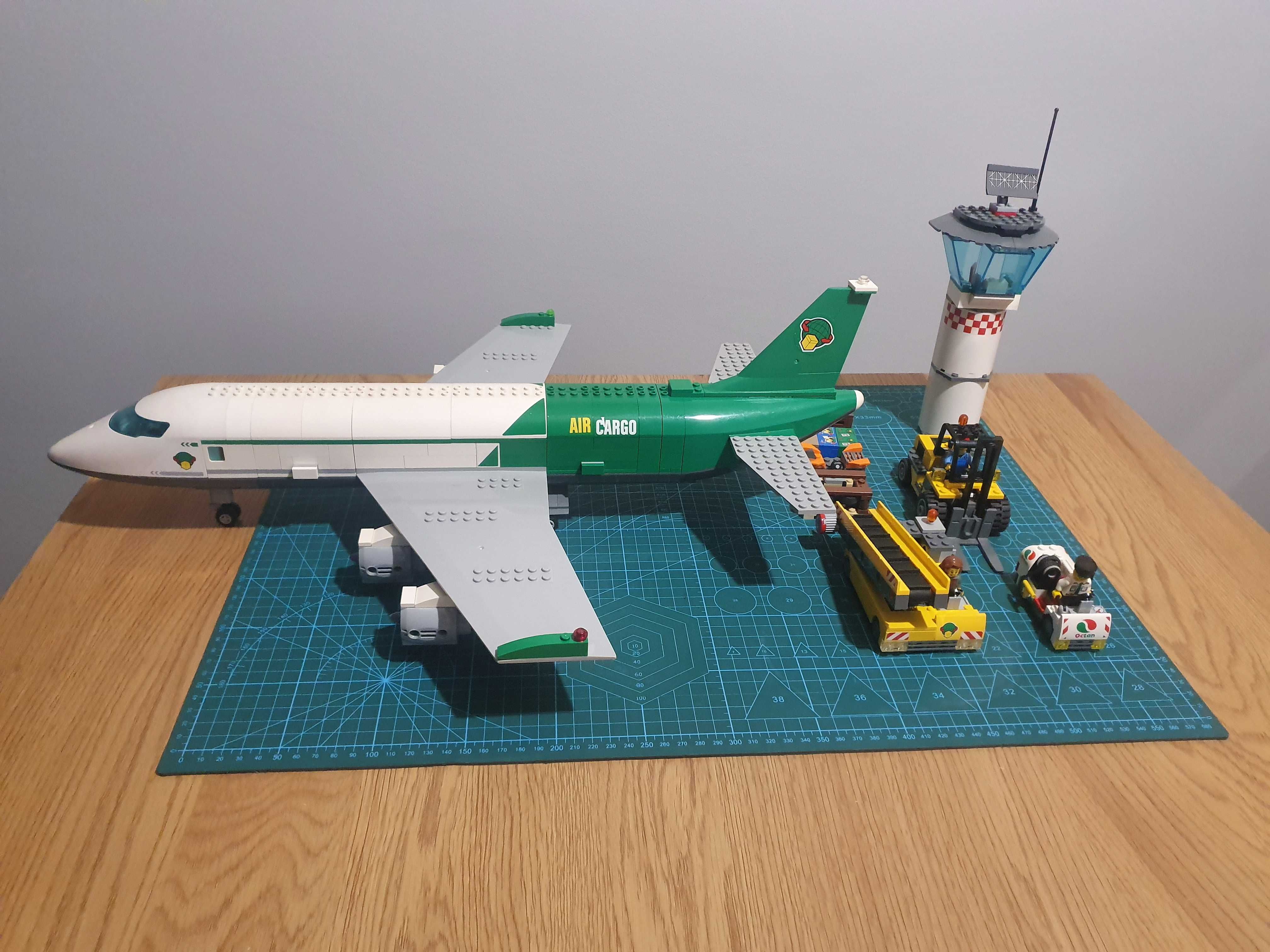 Lego City zestaw 60022 Cargo Terminal