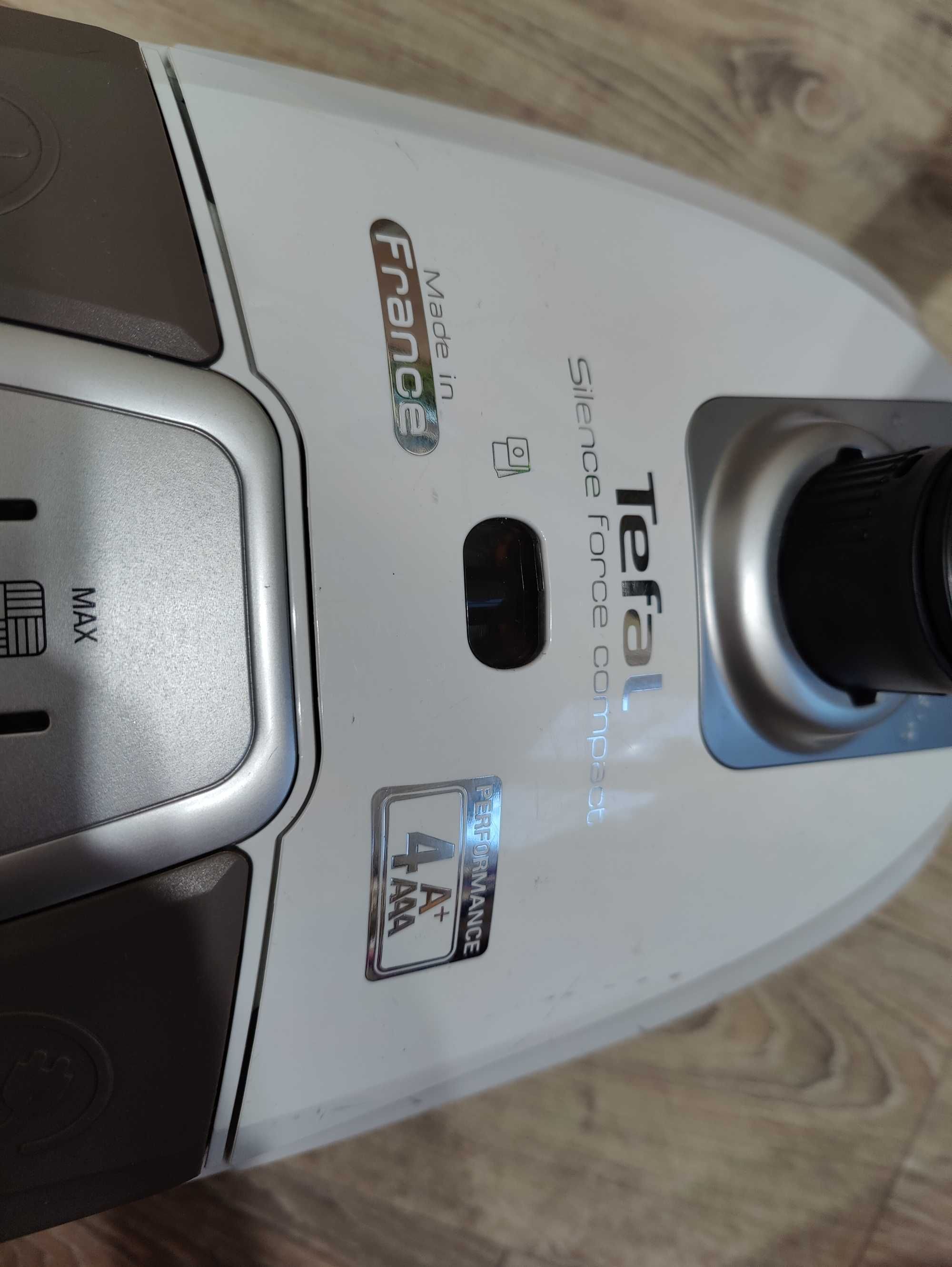 Odkurzacz Tefal Silence Force Compact