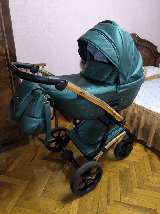 Шикарна дитяча коляска 2 в 1