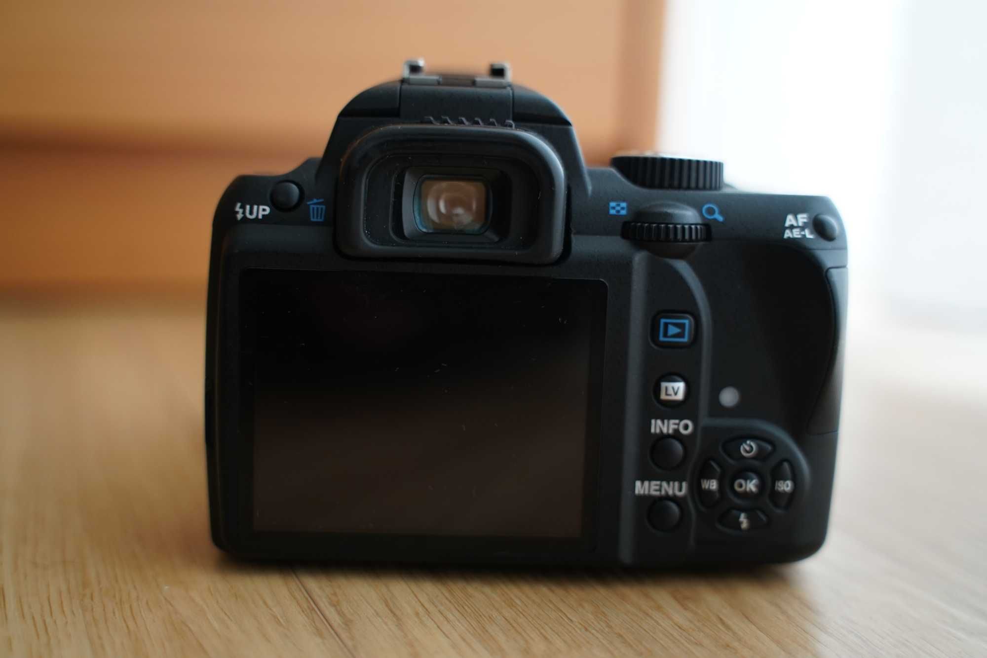 Pentax K-R + Lente 18-55 F3.5-5.6 - Excelente Estado