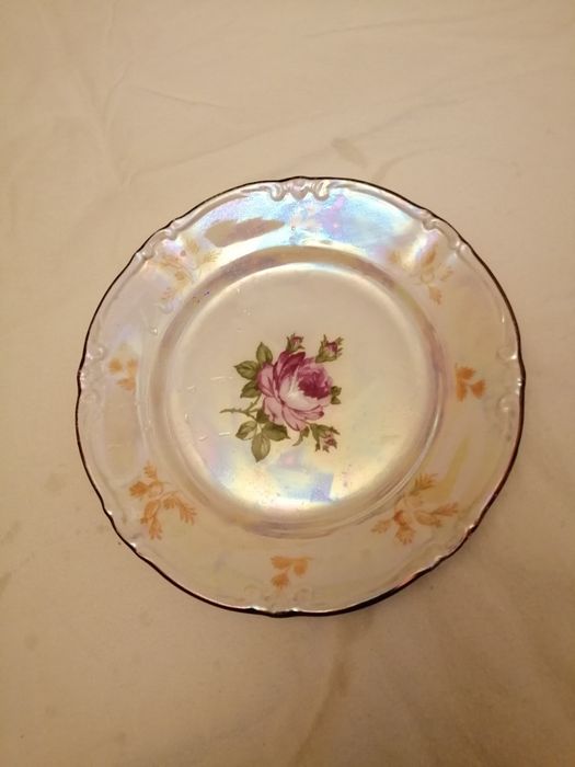 Тарелки посуда, блюда, селедочницы, глубокие тарелки столовые