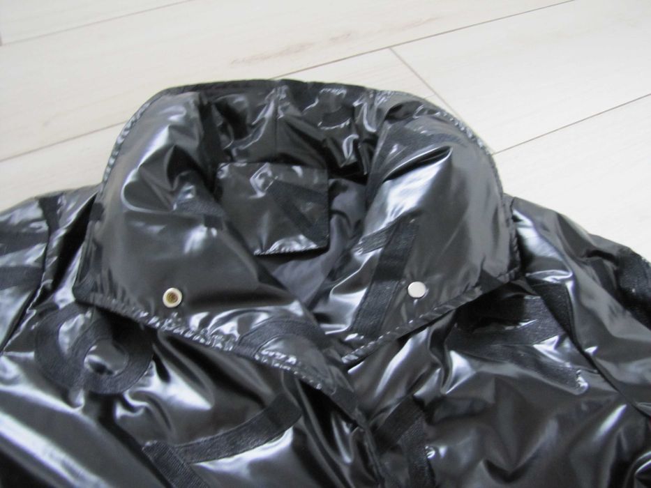 super kurtka z regulowaną szerokością w talii