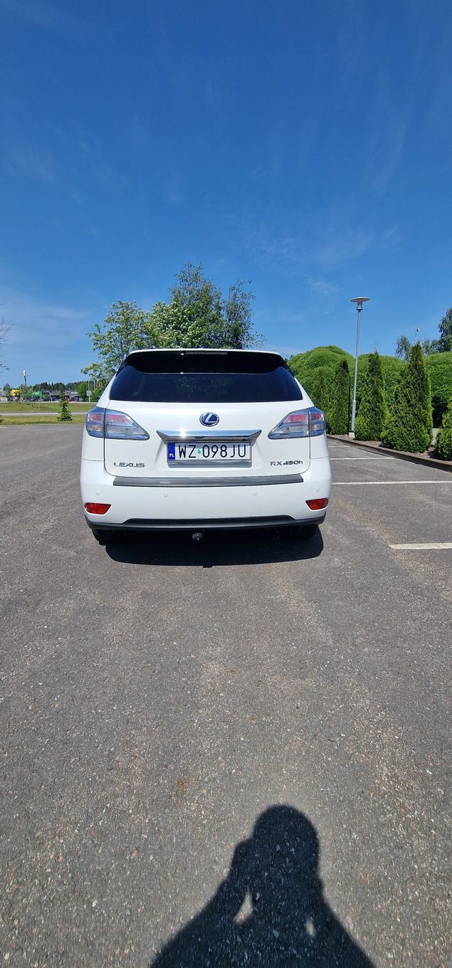 Lexus RX Lexus rx450h. Stan bardzo dobry jak na swój wiek, niewielki przebieg