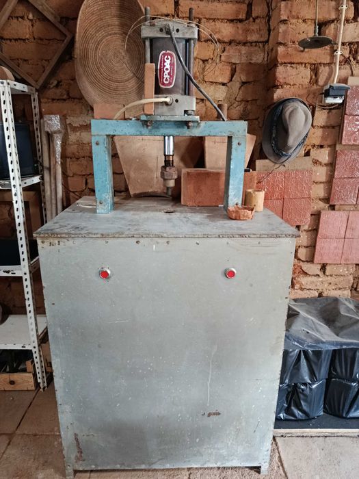 Prensa Hidráulica para azulejos