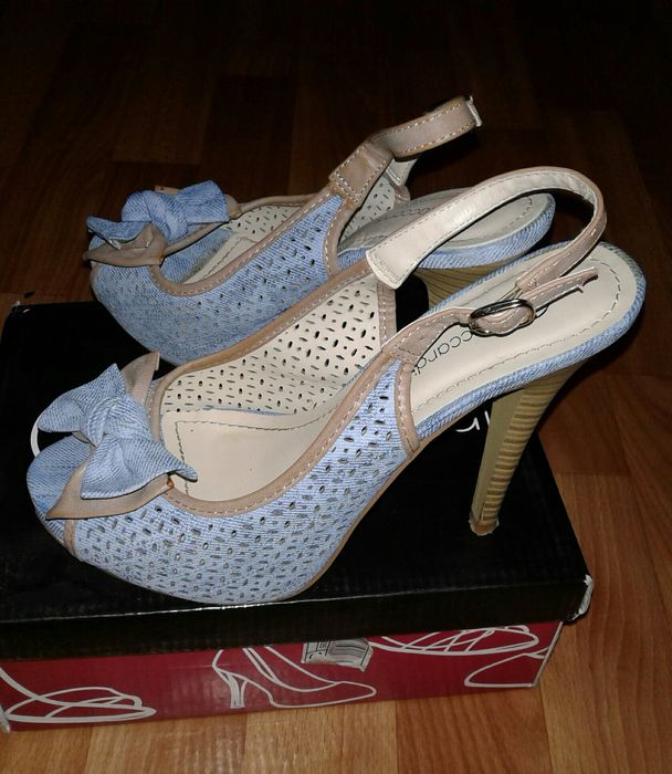 Оригинальные босоножки на высоком каблуке, р-р 38