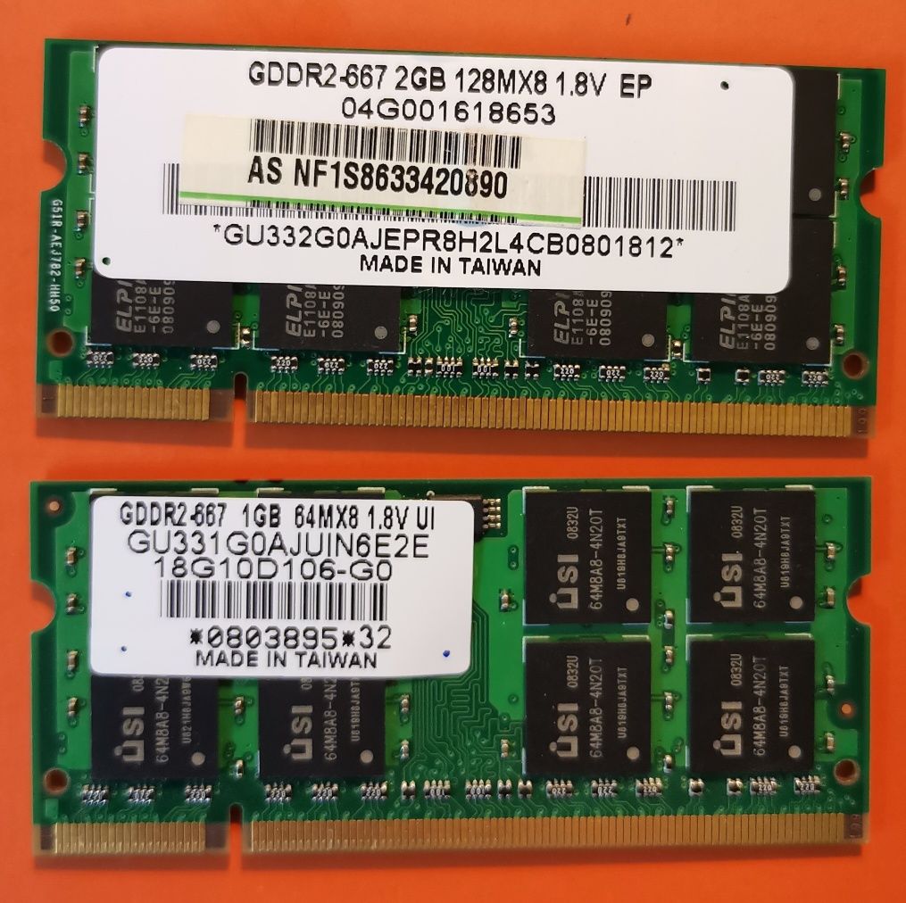 2x Unifosa GDDR 2-667 1x2GB e 1x1GB 200 pins p laptops