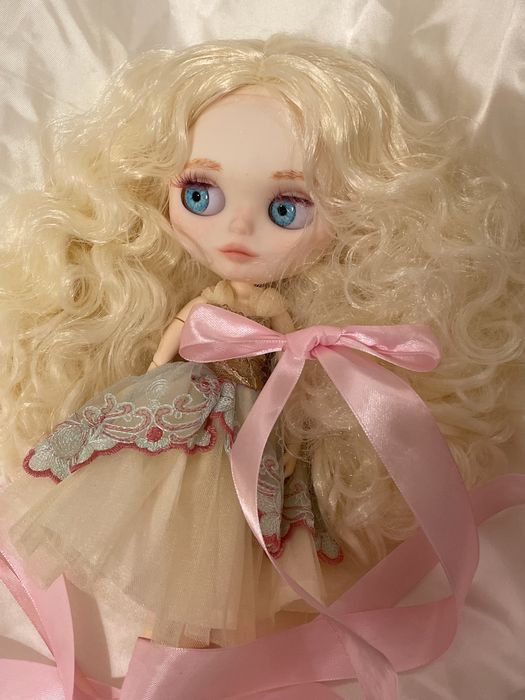 Блайз blythe pullip Барби барбі мтм йога made to move extra