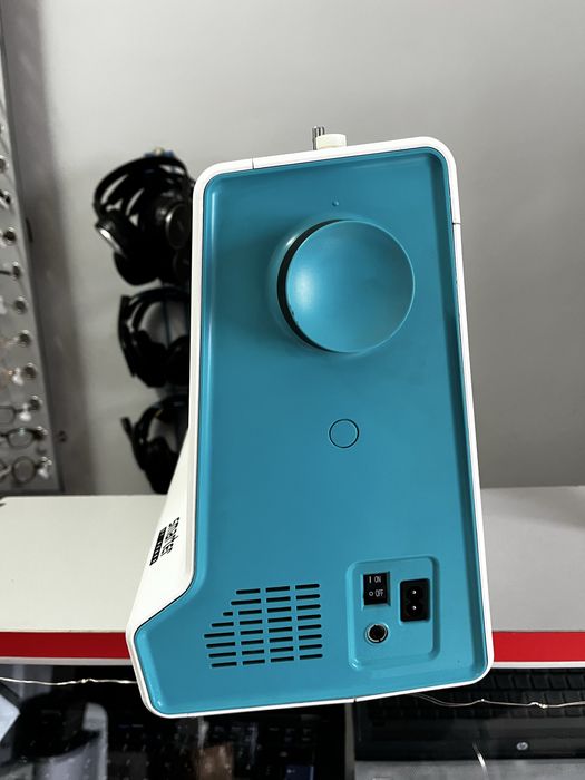 Швейна машинка Pfaff Smarter 260C