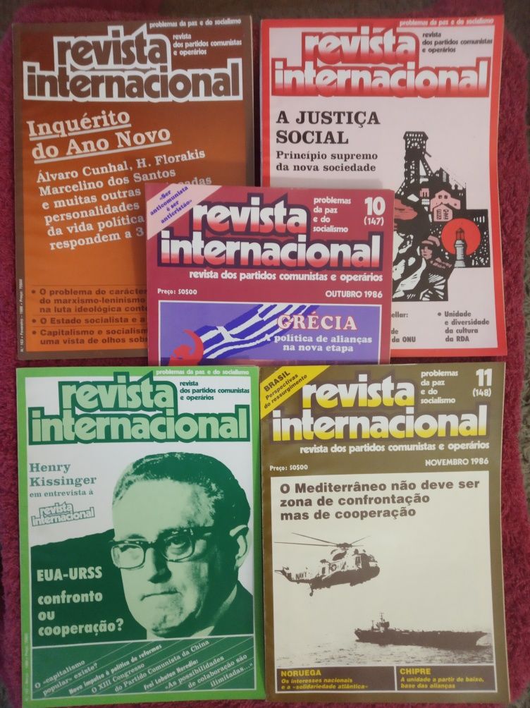 40 edições da REVISTA INTERNACIONAL anos 70 e 80