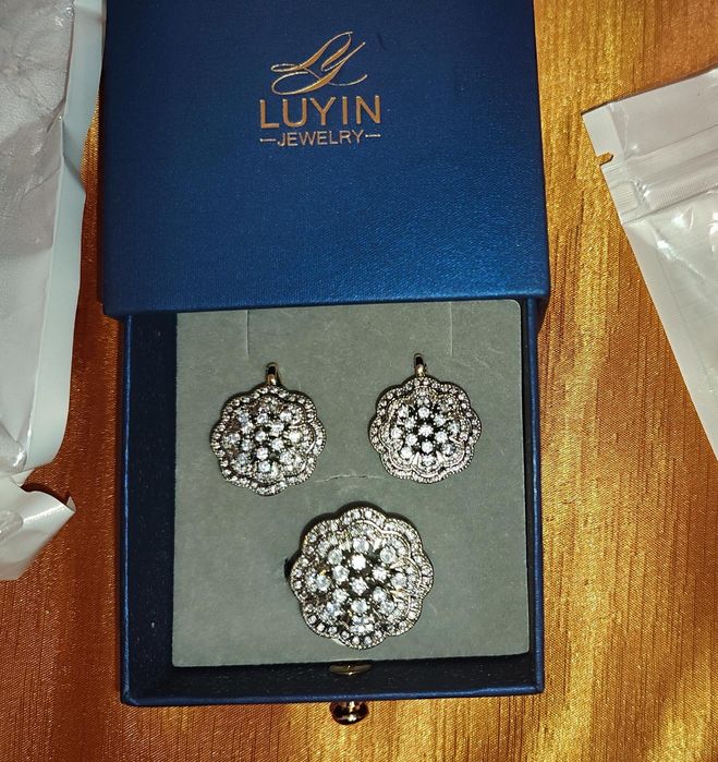 Позолота 14 карат белая/желтая, ювелирная бижутерия серьгии кольцо 18р