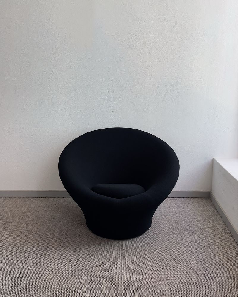 Cadeirão “Mushroom” (versão grande F562) Artifort Pierre Paulin