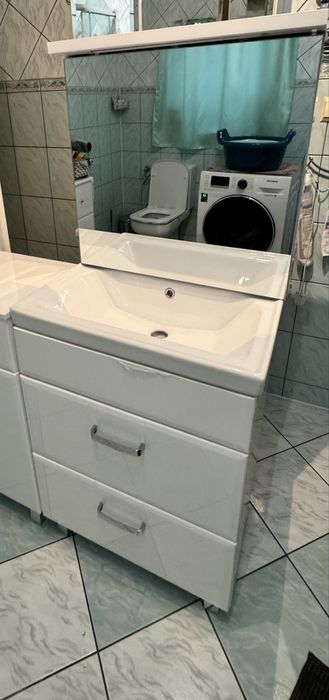 NOWE meble łazienkowe-szafka z umywalką, słupek, szafki, lustrozled