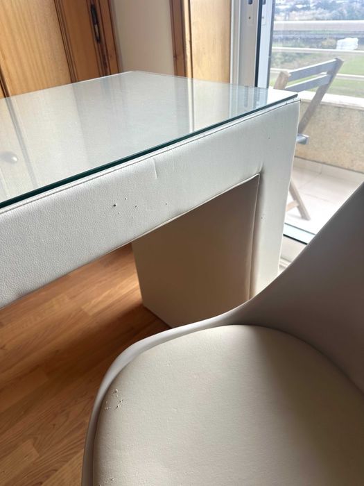 Vendo toucador (mesa + cadeira)