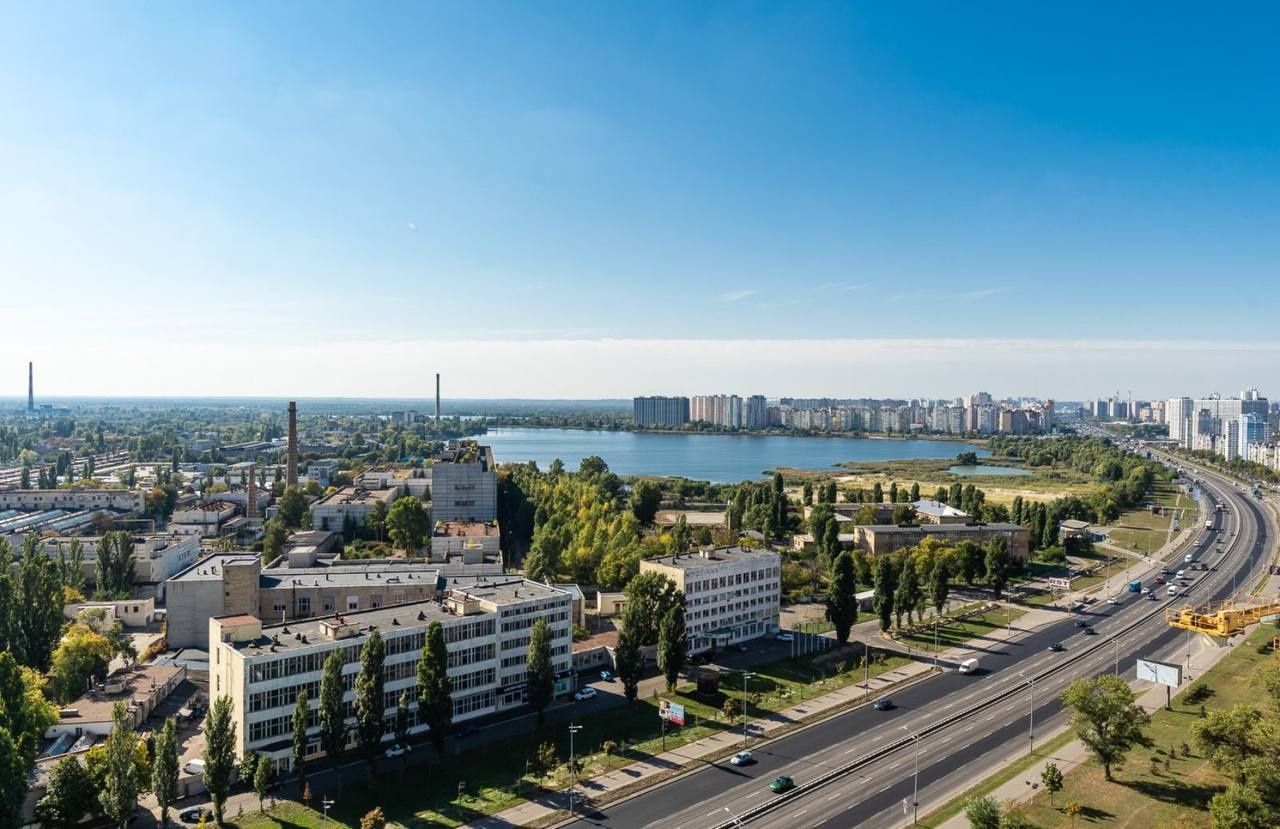 Оренда подобово/погодинно 1кімн.  Бажана 17