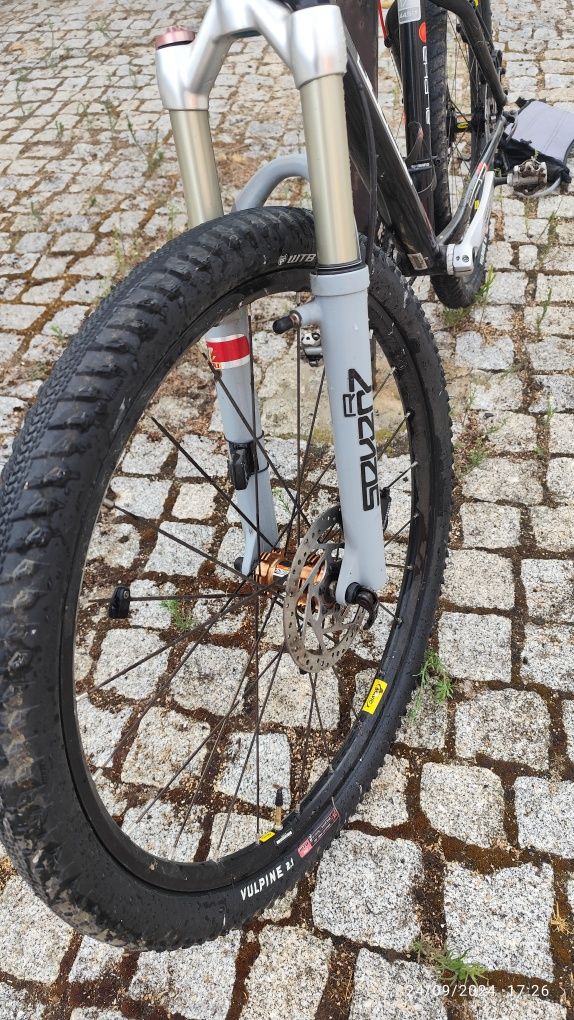 Bicicleta TREK usada  BTT