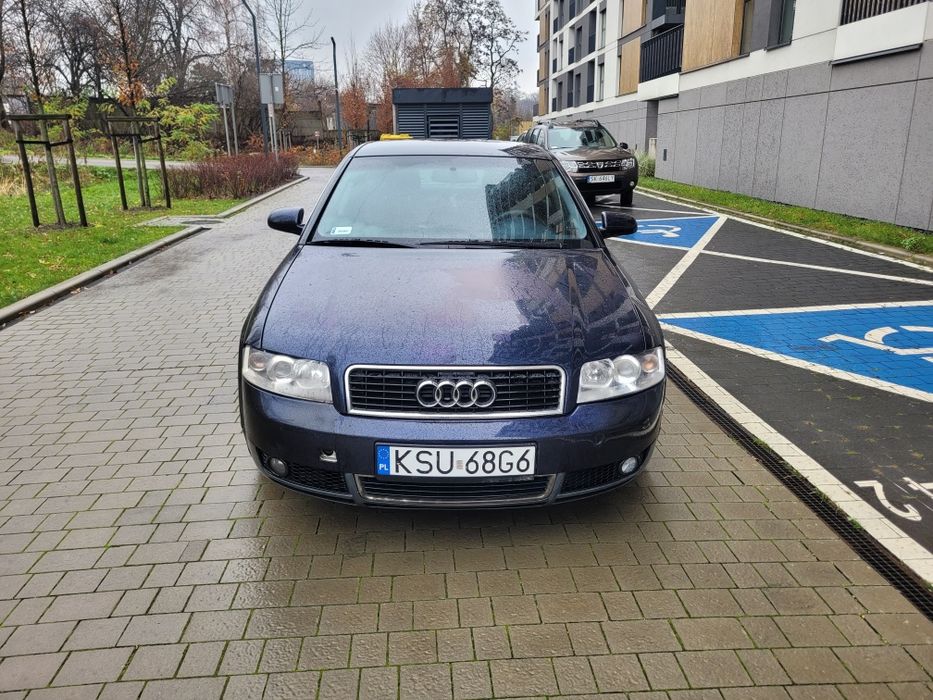 Sprzedam audi a4 2002 rok 1,9 tdi o mocy  130 koni