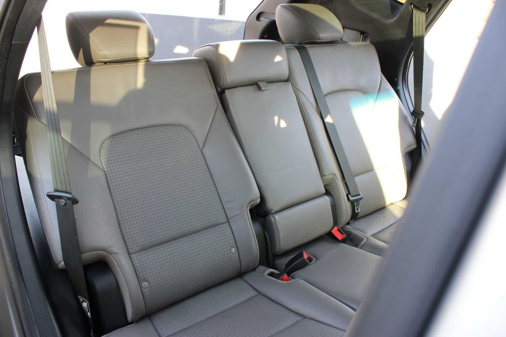 Продам Hyundai Santa Fe Premium 2013