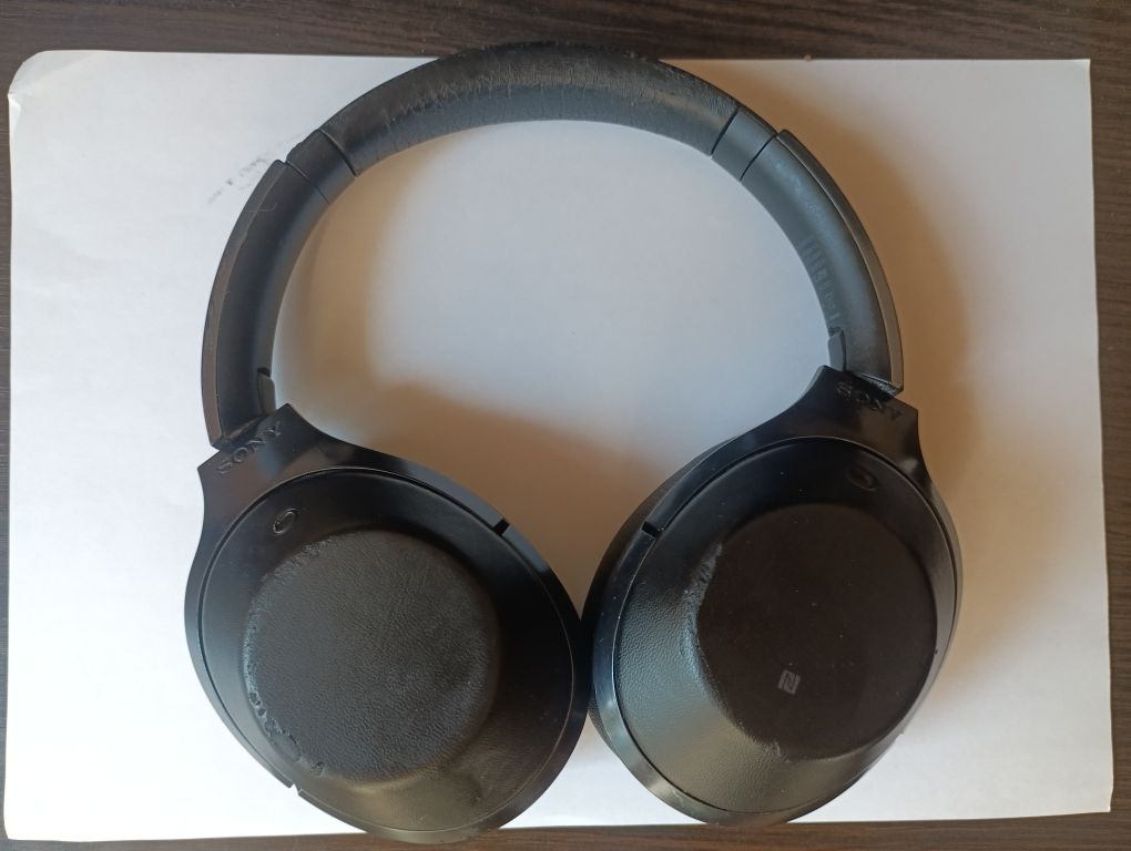 Наушники Sony MDR-1000x с чехлом.По Bluetooth+ проводу