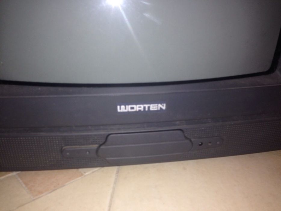 Vendo TV Worten avariada