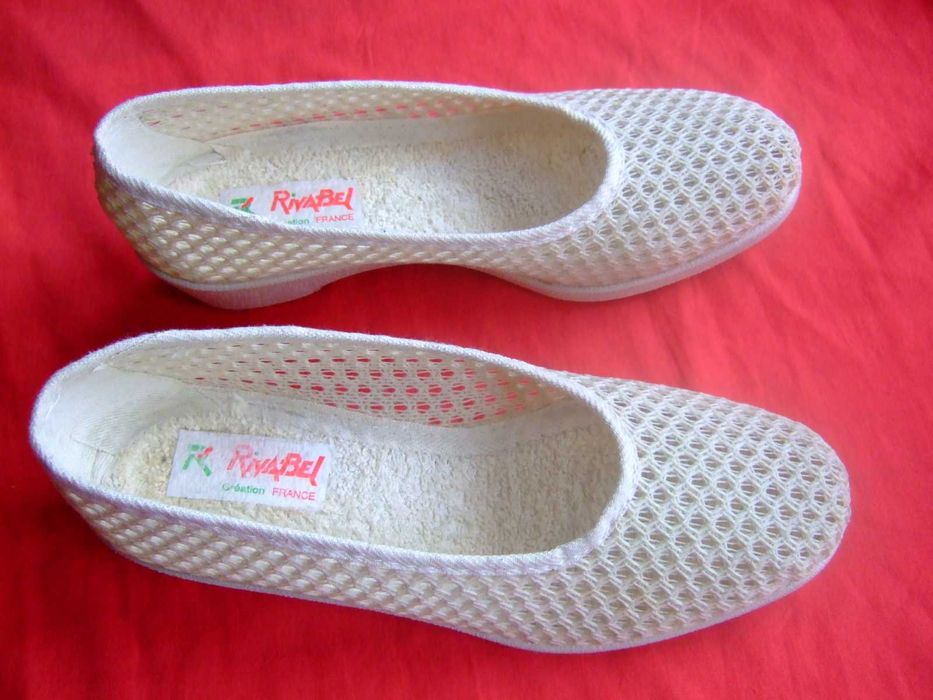 Buty espadryle damskie elastyczne  rozmiar 36-37 (4) dł. wkładki 23 cm