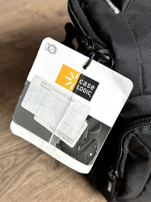Сумка для фото камер Case Logic DSLR Shoulder Bag Black TBC409K НОВА!